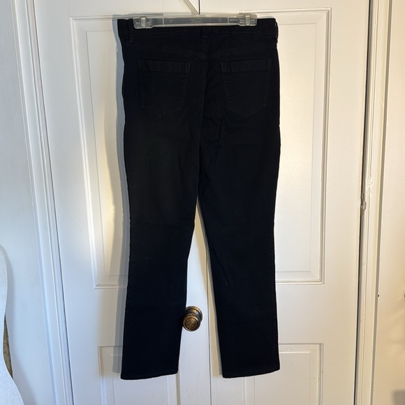 Great pair of Bandalino Black Jeans - Picture 5 of 12